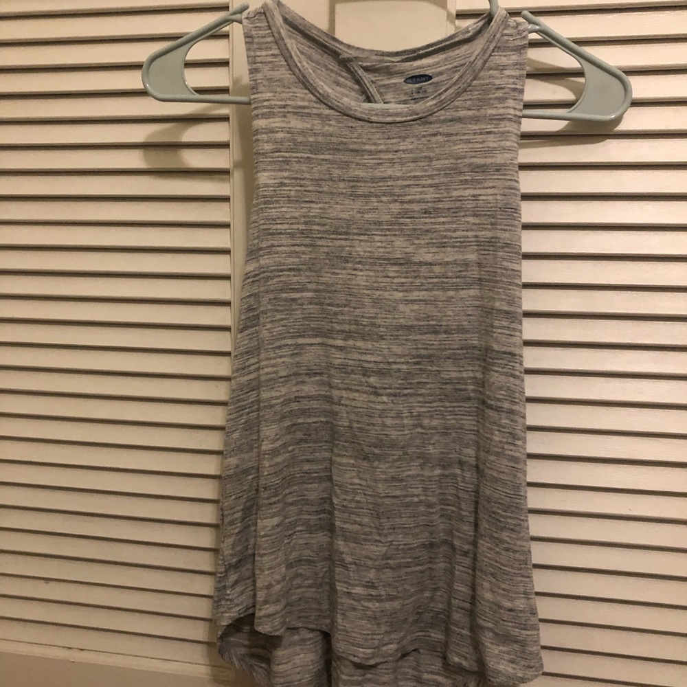 Grey Old Navy tank top girls